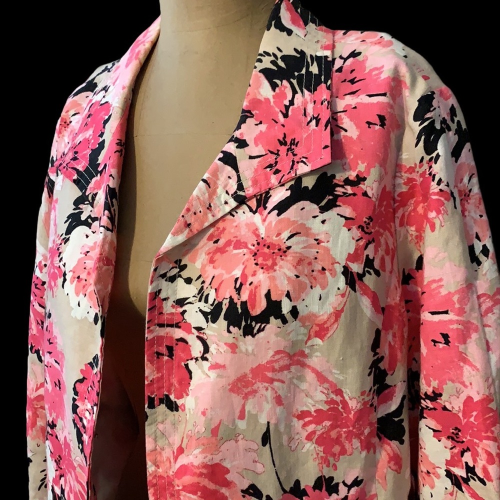 Linen Jacket - Picture 2 of 10